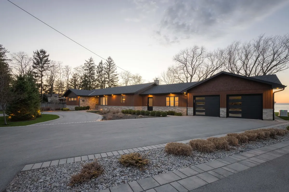 81 Simpson RD, St. Catharines, ON L2N 3Z5