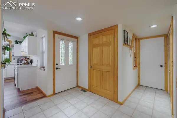 240 Crestwood DR, Woodland Park, CO 80863