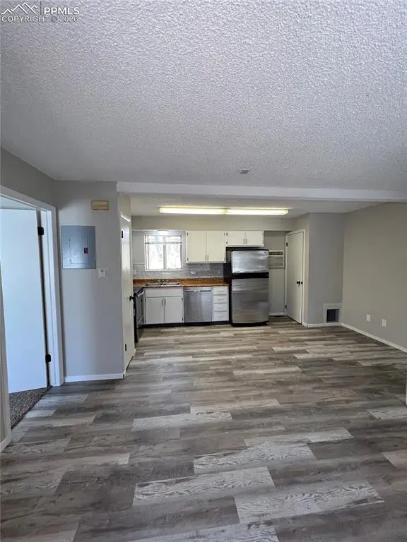 1930 W Yampa ST, Colorado Springs, CO 80904