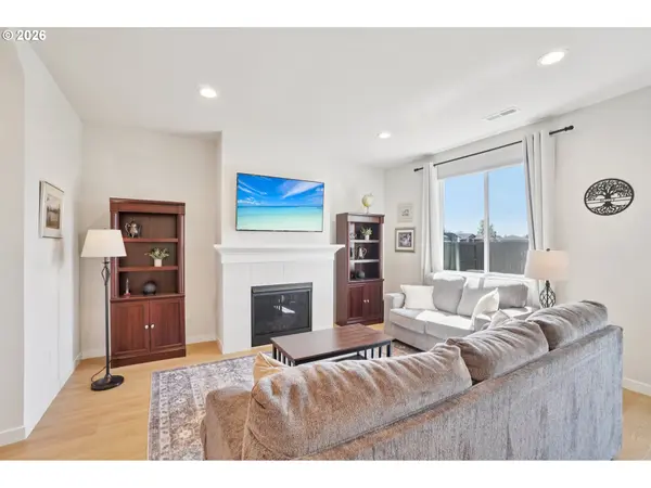 8735 S 3RD ST, Ridgefield, WA 98642