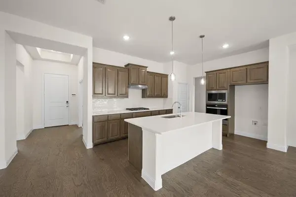 1813 Golden Meadow Court, Cleburne, TX 76033