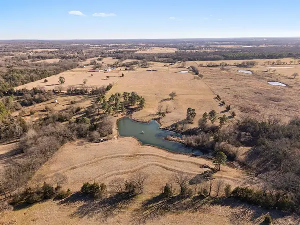 1699 CR 3240, Mount Pleasant, TX 75455