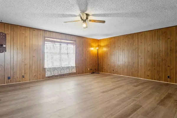 1699 CR 3240, Mount Pleasant, TX 75455