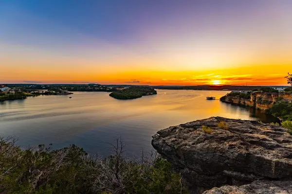 Lot 5 E Hells Gate Drive, Graford, TX 76449