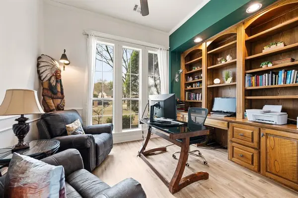 2430 Savanna Circle, Midlothian, TX 76065