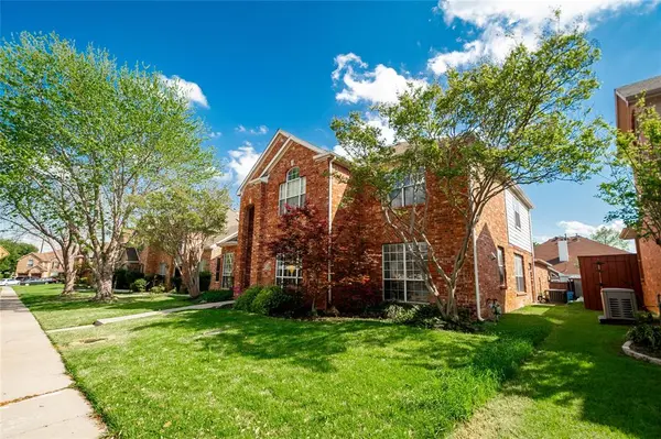 1310 Pinehurst Drive, Lewisville, TX 75077