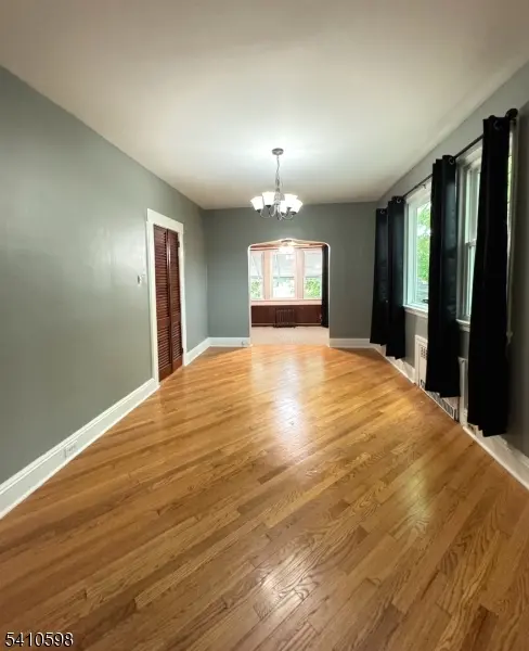 4 Zeliff Ave, Little Falls Twp., NJ 07424