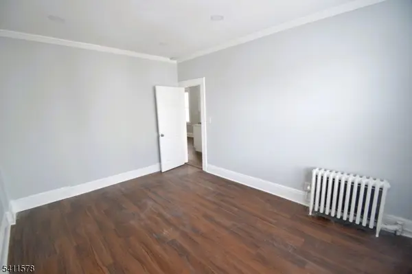 56 Hobart Pl #8, Clifton City, NJ 07011