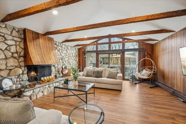 16 Hickory Rd, West Orange Twp., NJ 07052