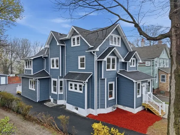 82 Grove St, Montclair Twp., NJ 07042