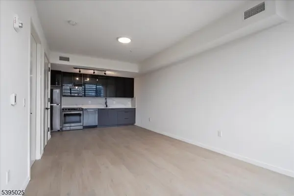 258 S Harrison St #2, East Orange City, NJ 07018