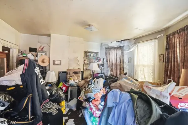 154 Van Buren St, Passaic City, NJ 07055