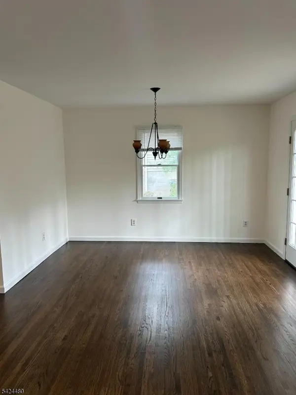 6 Magnolia Ct #6A, Madison Boro, NJ 07940