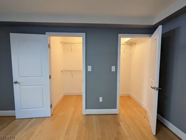 70 S. Munn #102, East Orange City, NJ 07018