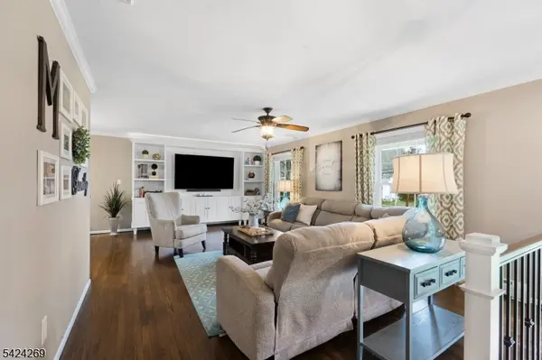 3 Beaver Dam Rd, Randolph Twp., NJ 07869