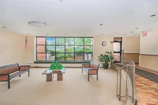 100 Colfax AVE #7B, Staten  Island, NY 10306