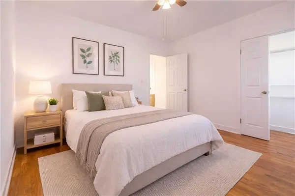 320 42nd ST, Brooklyn, NY 11232