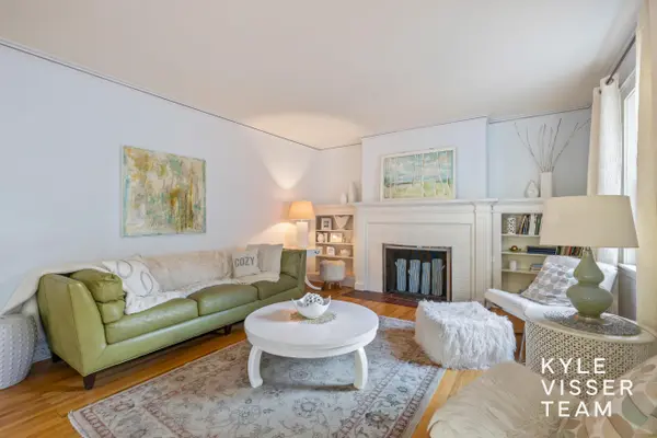 508 Cambridge BLVD SE, East Grand Rapids, MI 49506