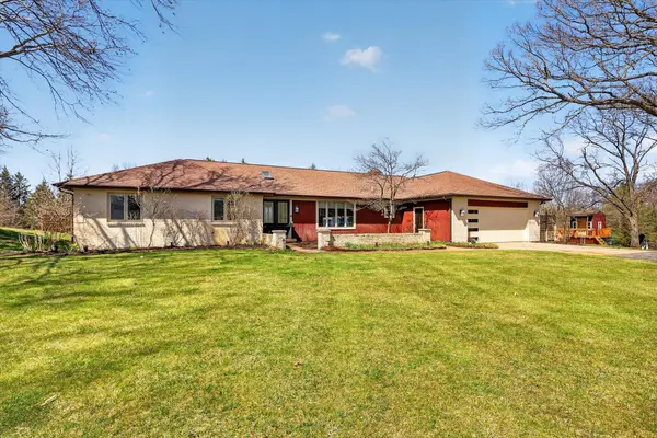 7999 Shadybrook DR SE, Cascade Twp, MI 49301