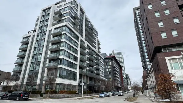 200 Sackville ST #402, Toronto C08, ON M5A 0C4