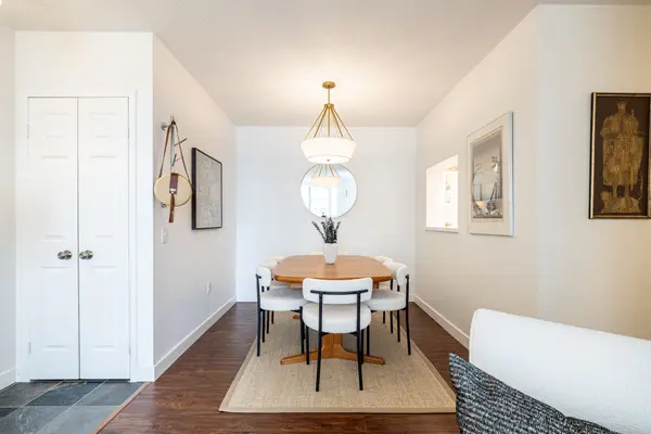 284 Bloor ST W #608, Toronto C02, ON M5S 3B8