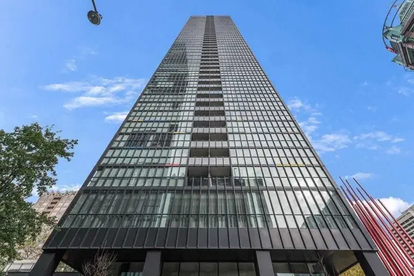 110 Charles ST E #1410, Toronto C08, ON M4Y 1T5