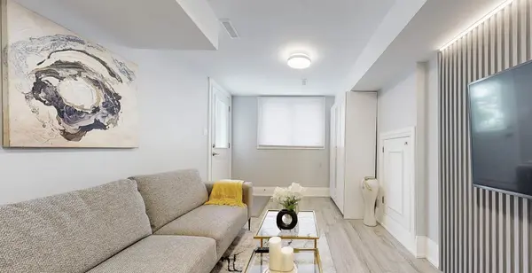 29 Manadon DR #Lower, Toronto C07, ON M2M 1W8