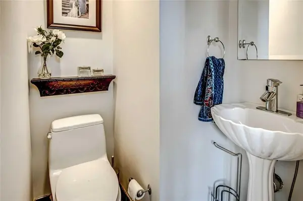 116 Cranbrooke AVE #Main, Toronto C04, ON M5M 1M7