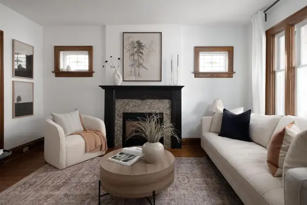 256 Monarch Park AVE, Toronto E03, ON M4J 4S5