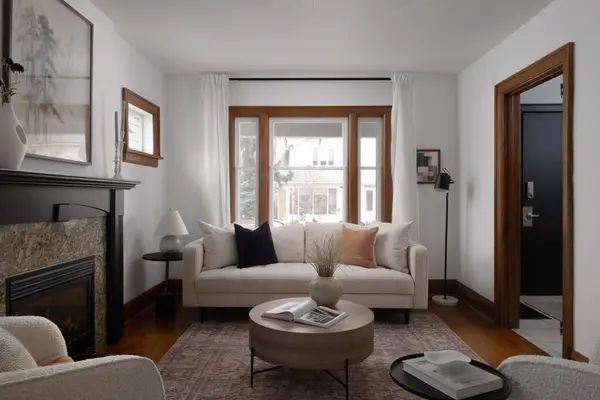 256 Monarch Park AVE, Toronto E03, ON M4J 4S5