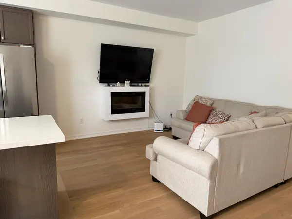 2891 Albatross WAY, Pickering, ON L1X 0P6