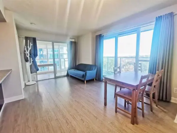 60 Town Centre CT #1207, Toronto E09, ON M1P 4Y7