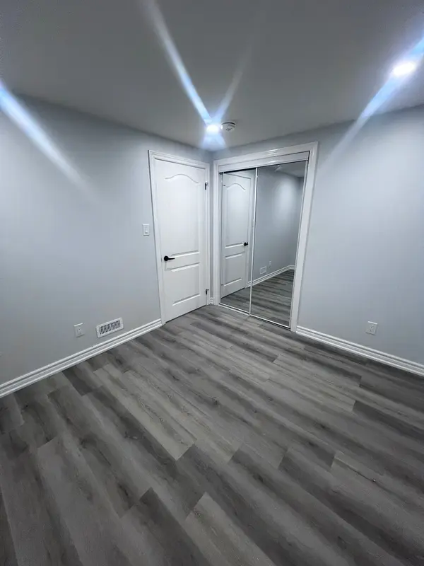 999 Black Cherry DR #Lower, Oshawa, ON L1K 3G5