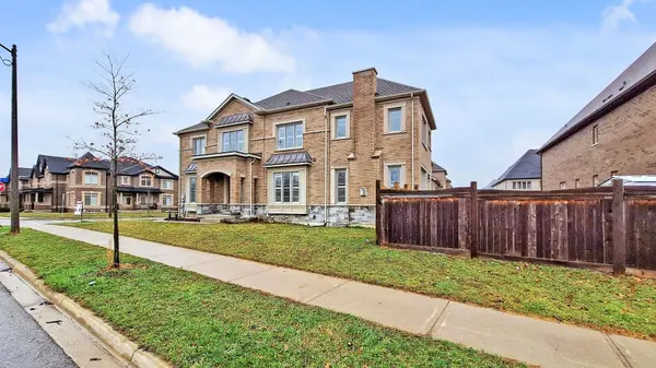 40 Judah Doan WAY, East Gwillimbury, ON L9N 0L6