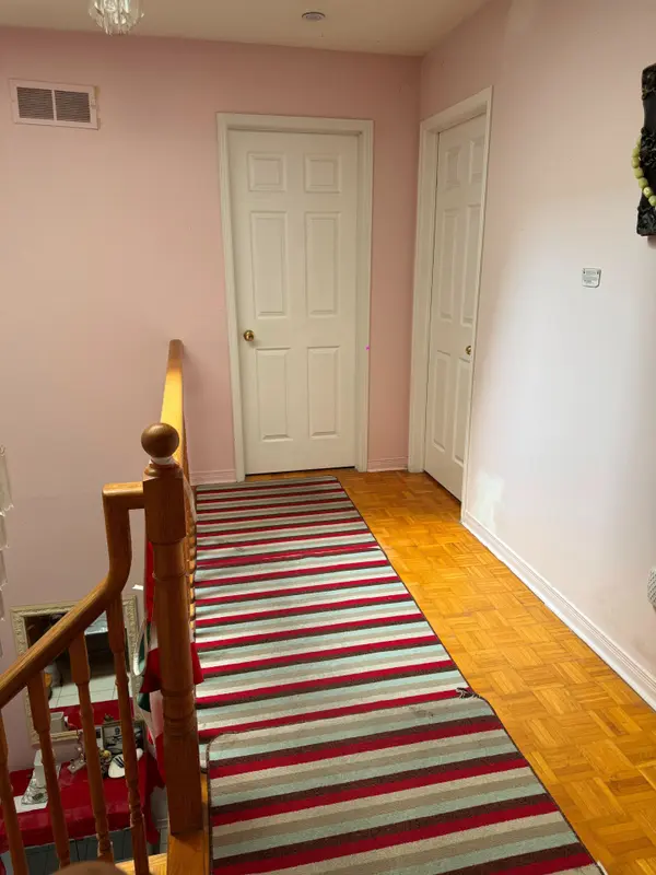 103 Belmont CRES, Vaughan, ON L6A 1L7