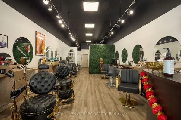 315 Blake ST, Barrie, ON L4M 1K7