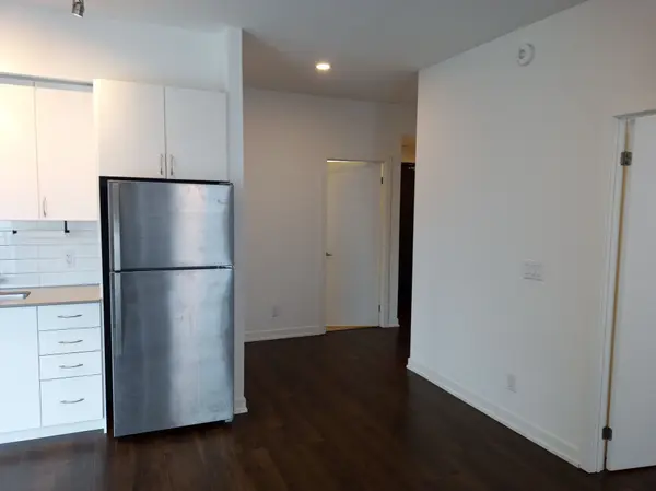 56 Lakeside TER #409, Barrie, ON L4M 0L4