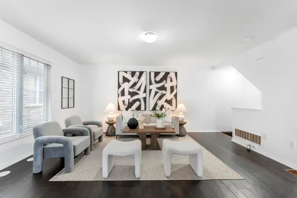 920 Nadalin HTS, Milton, ON L9T 8R2