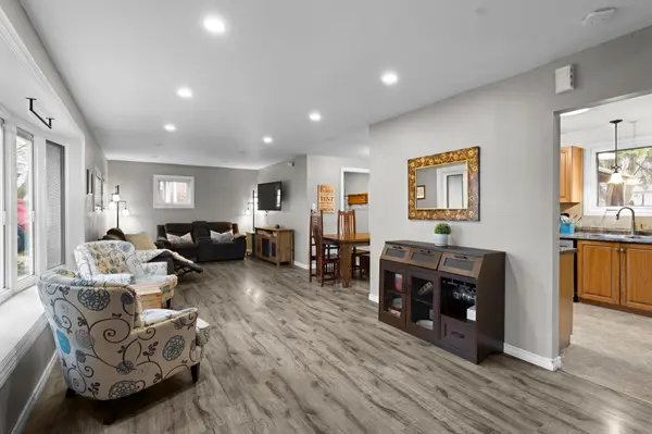 27 Rustic CRES, Orangeville, ON L9W 1T1