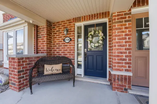 2720 Grand Canal ST, Barrhaven, ON K2J 0T1