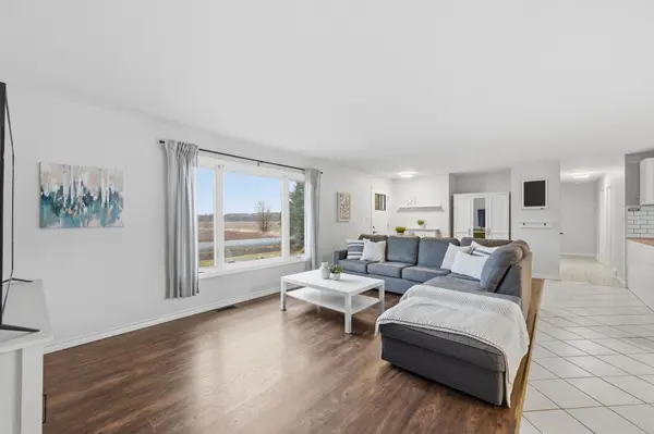 4000 Drouin RD, Clarence-rockland, ON K0A 2A0