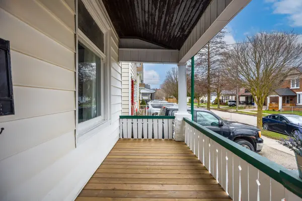 401 Salisbury ST, London East, ON N5Y 3B3