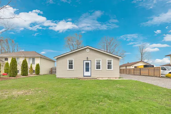 1030 Oak AVE, Kingsville, ON N9Y 3T6