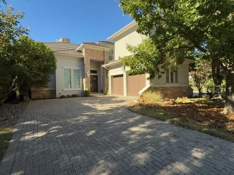 4459 Lena Lane, Irving, TX 75038