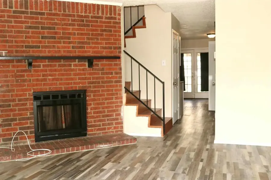 10500 Lake June Road #M07, Dallas, TX 75217