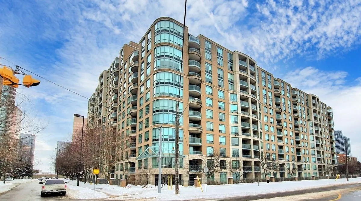 8 Pemberton AVE #Uph06, Toronto C14, ON M2M 4K8