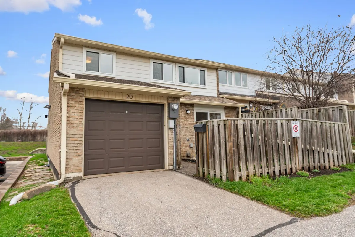 20 Crest Fern WAY, Toronto C15, ON M2J 4M2