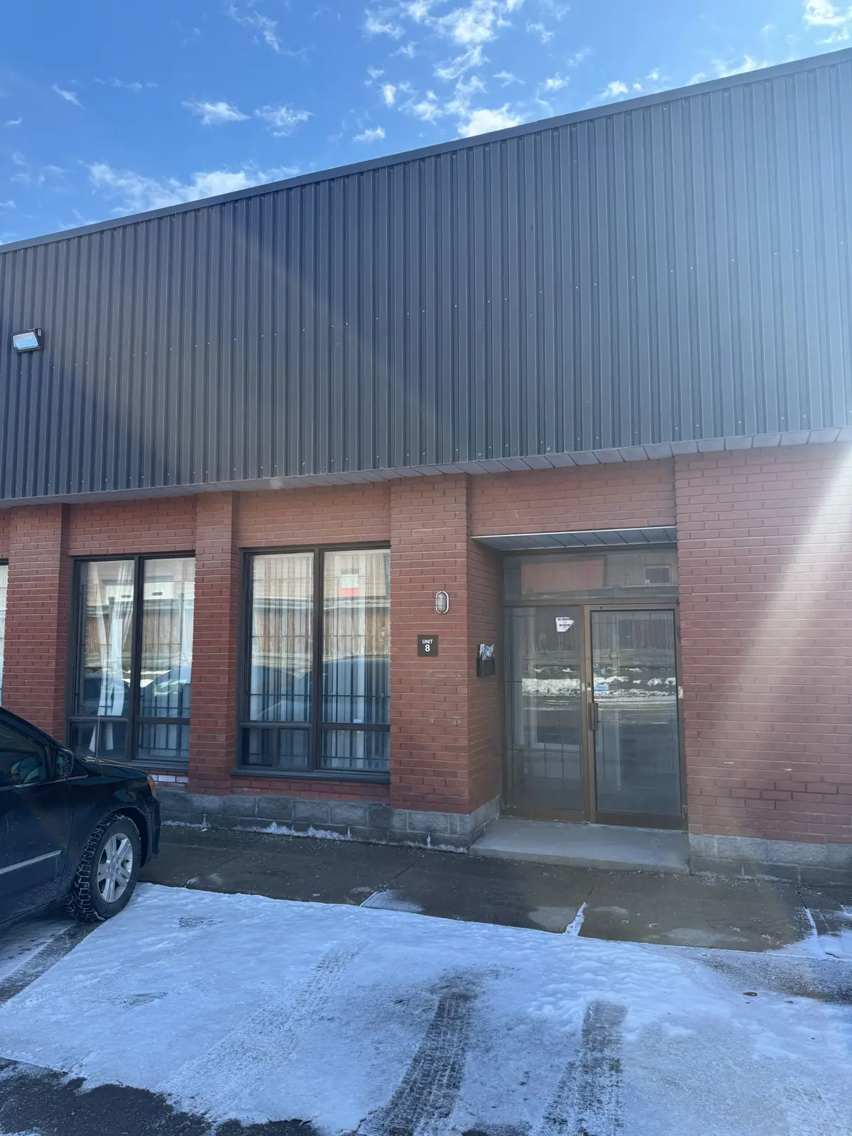 5456 Tomken RD #8, Mississauga, ON L4W 2Z5