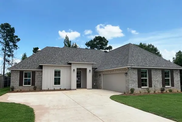 159 Lessie Drive, Stonewall, LA 71078