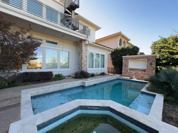 4459 Lena Lane, Irving, TX 75038